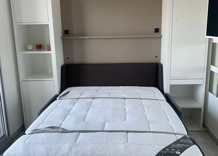 Διαμέρισμα Grand Climatise Avec Parking Prive A Motte - Fr-1-716-60 *